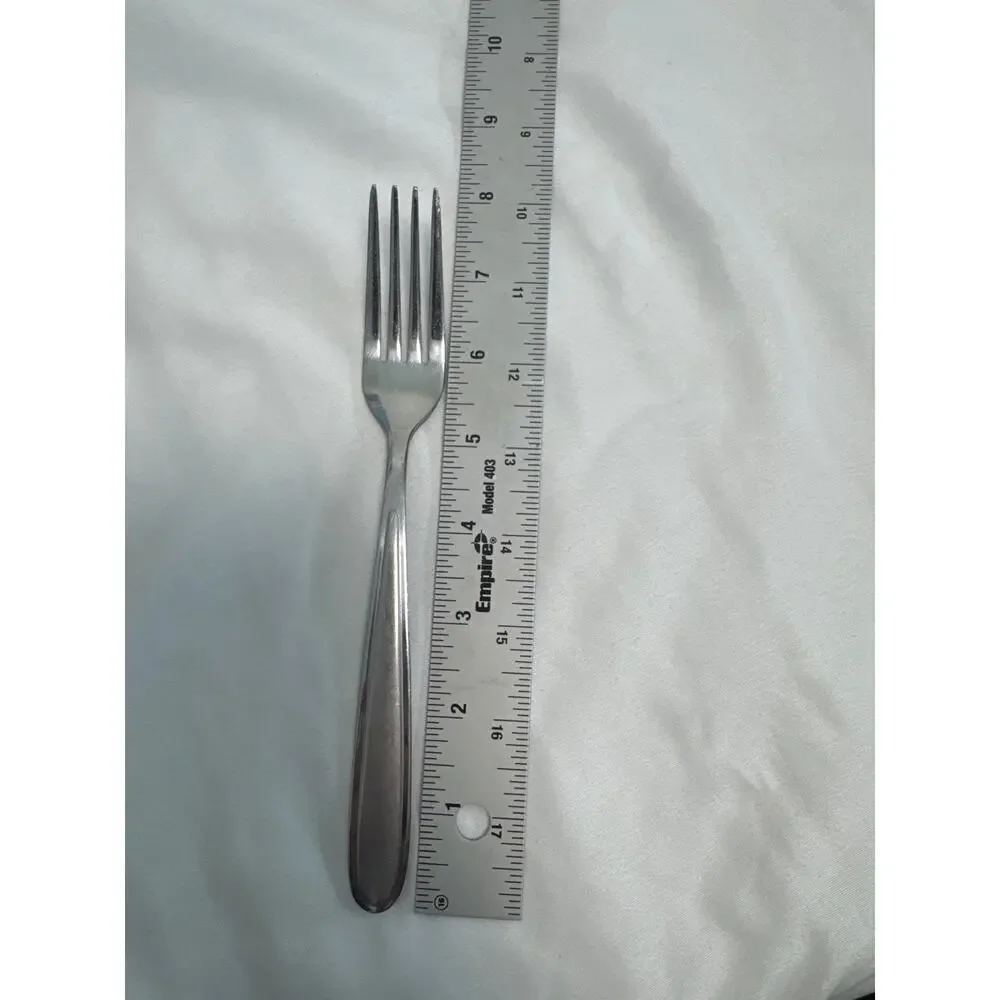 Oneida Stainless Steel Dinner Fork 7.5” Replacement Jordan Peninsula Laura